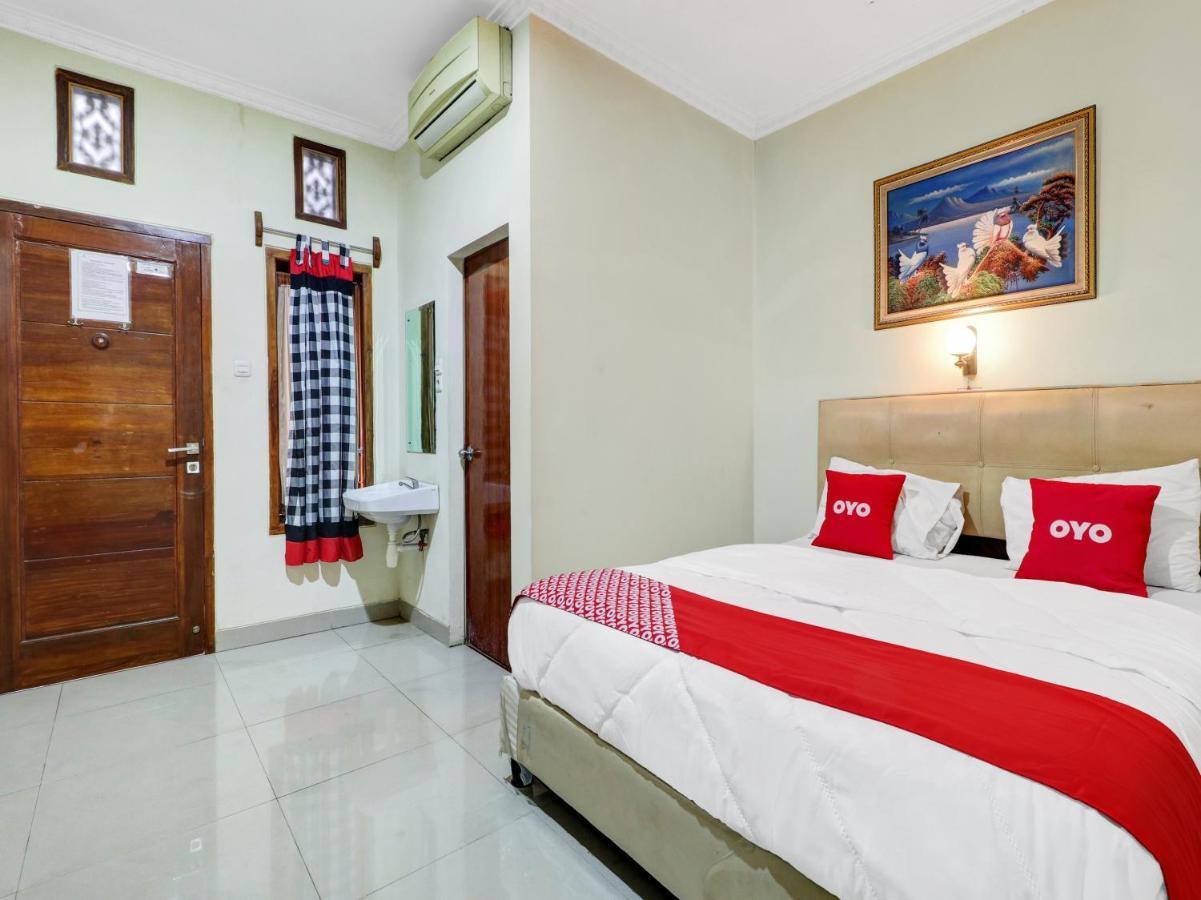 Oyo 90408 Hotel Horton Cirebon Εξωτερικό φωτογραφία