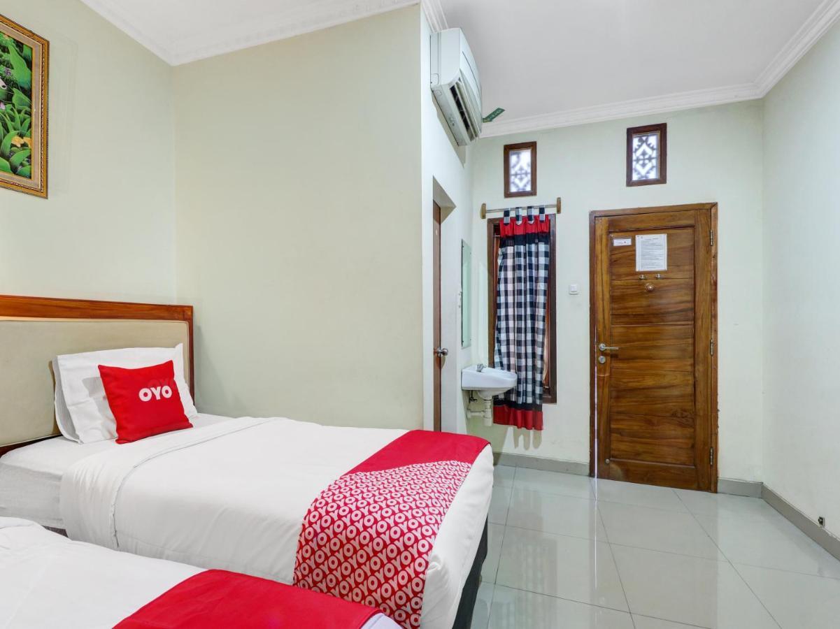 Oyo 90408 Hotel Horton Cirebon Εξωτερικό φωτογραφία